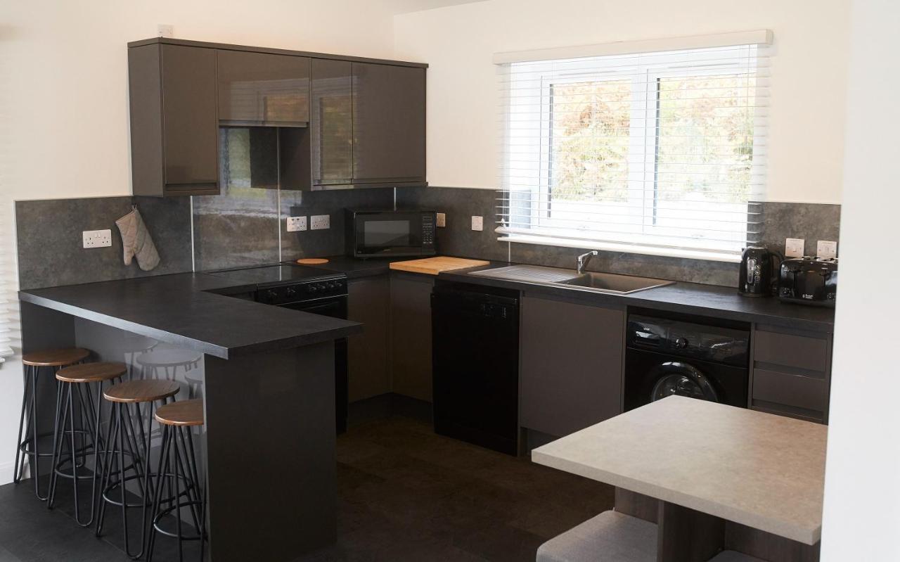 Shoreland Lodges - Cherry Lodge Fort Augustus Extérieur photo