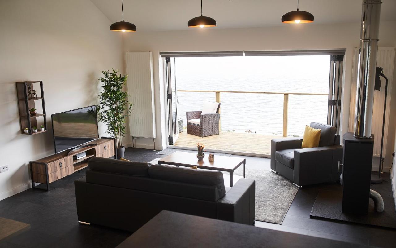 Shoreland Lodges - Cherry Lodge Fort Augustus Extérieur photo