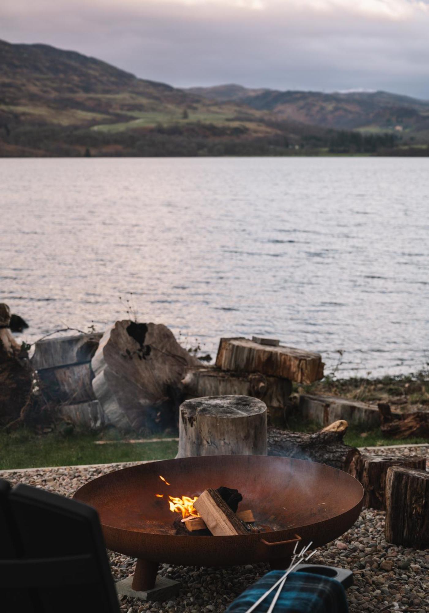 Shoreland Lodges - Cherry Lodge Fort Augustus Extérieur photo