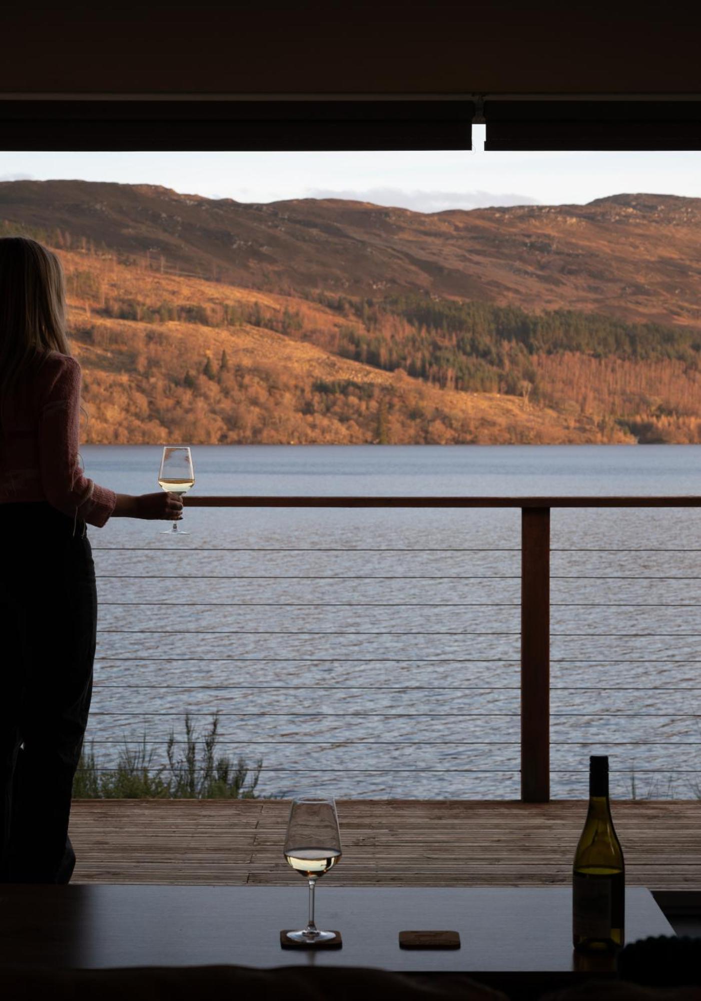Shoreland Lodges - Cherry Lodge Fort Augustus Extérieur photo