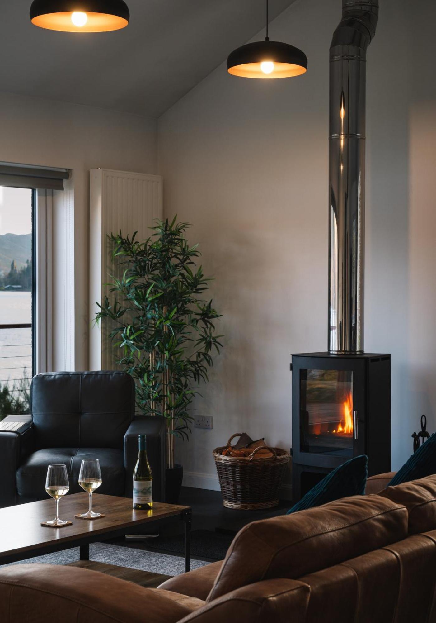 Shoreland Lodges - Cherry Lodge Fort Augustus Extérieur photo