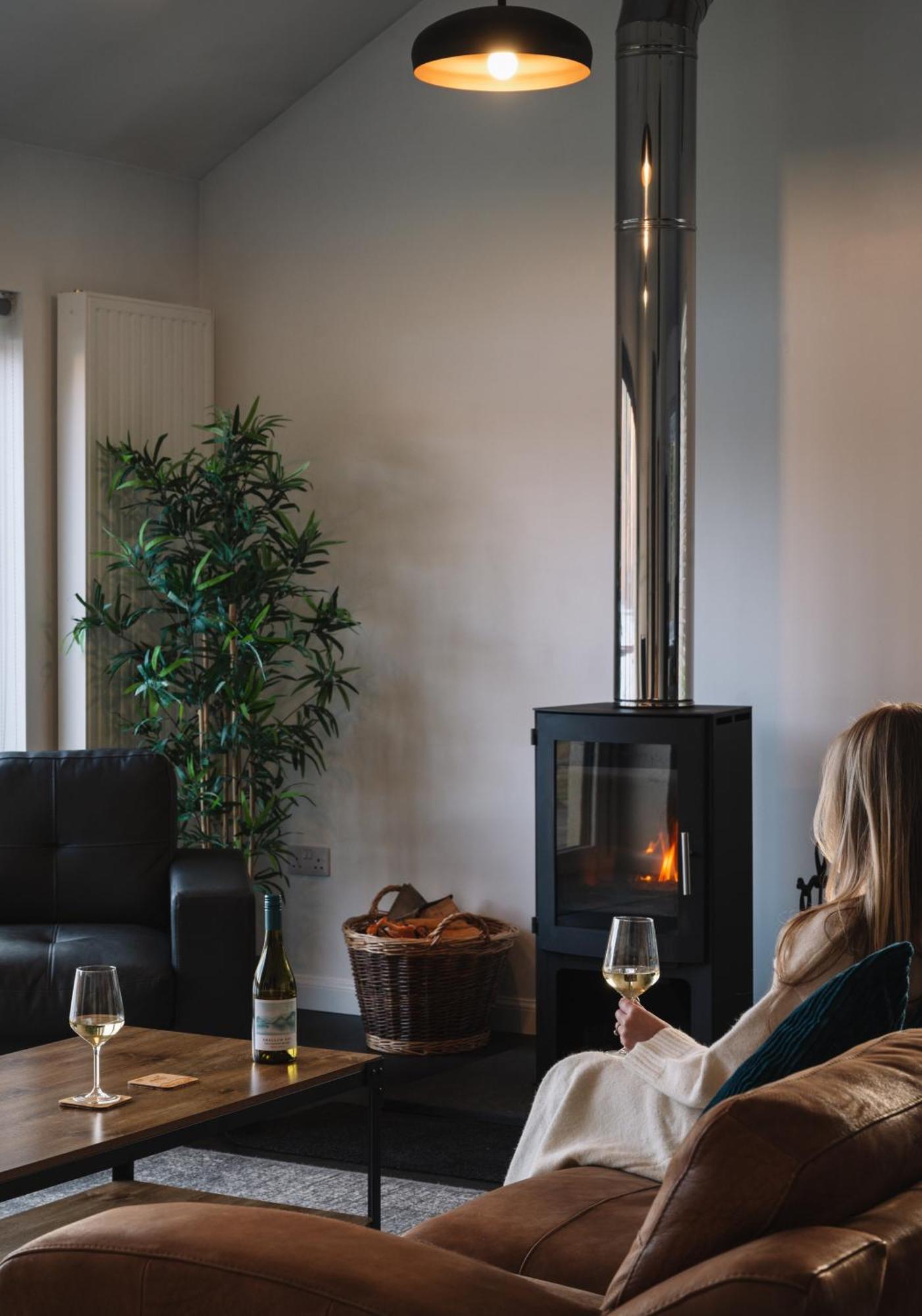 Shoreland Lodges - Cherry Lodge Fort Augustus Extérieur photo