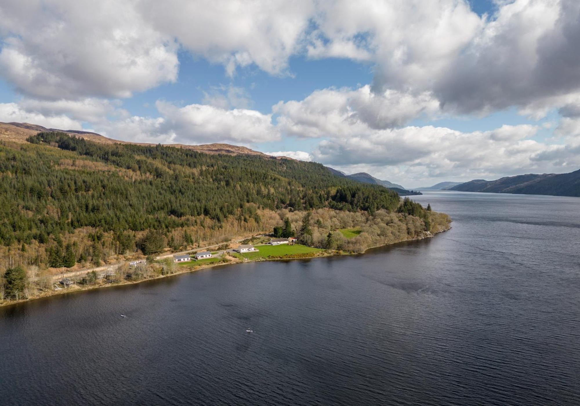 Shoreland Lodges - Cherry Lodge Fort Augustus Extérieur photo