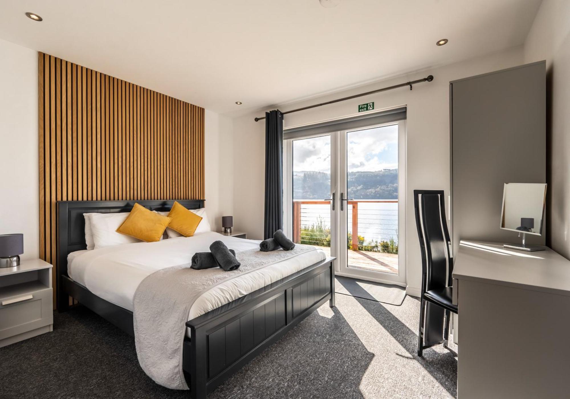 Shoreland Lodges - Cherry Lodge Fort Augustus Extérieur photo