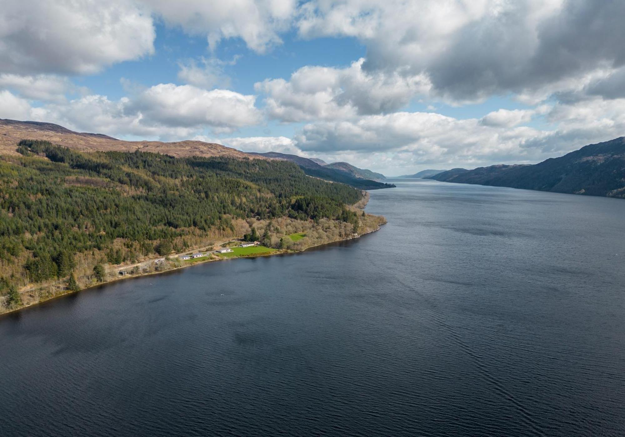 Shoreland Lodges - Cherry Lodge Fort Augustus Extérieur photo