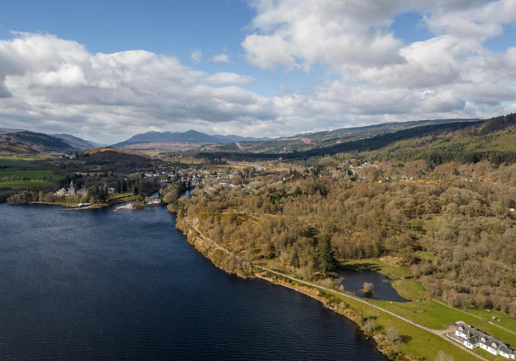 Shoreland Lodges - Cherry Lodge Fort Augustus Extérieur photo